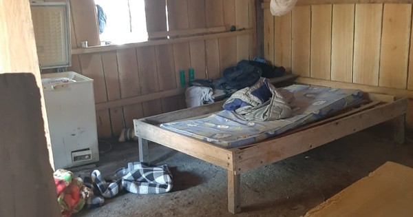 La Nación / Caso venezolano: fiscales hallaron un campamento precario y bolsas con droga