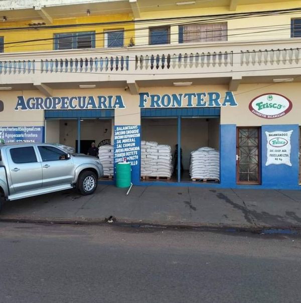 Hurtan armas de fuego y dinero en efectivo de una tienda agropecuaria
