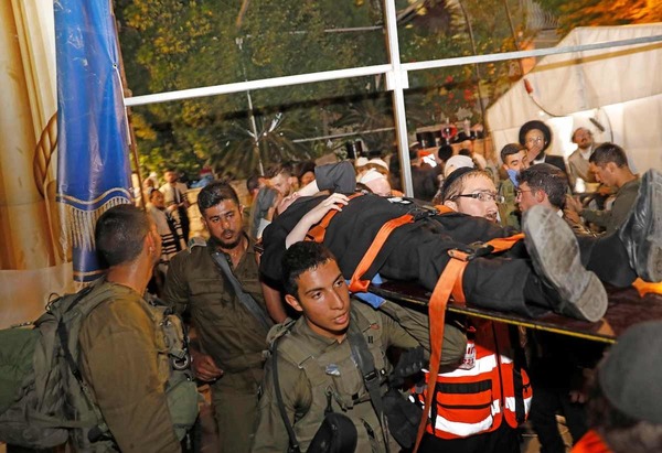 VIDEO | Decenas de judíos heridos tras colapsar una grada en una sinagoga en fiesta de Shavuot