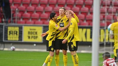 Borussia Dortmund asegura la Champions