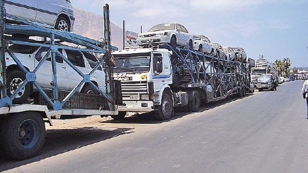 La importación de vehículos repuntó en primer cuatrimestre