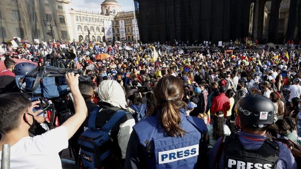 Colombia: La prensa es otra víctima de las manifestaciones
