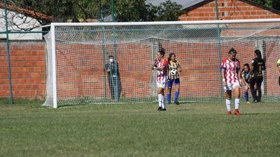 Spvo. Limpeño arrasa por 18 a 0