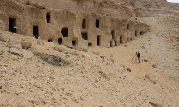Nueva necrópolis hallada en excavación en Egipto