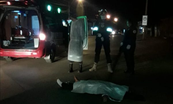 Mujer muere arrollada sobre avenida Monday