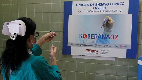 Ministro confirma acuerdo para adquirir vacunas de Cuba