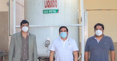 La Nación / Gobernador de Paraguarí fortalece provisión de oxígeno