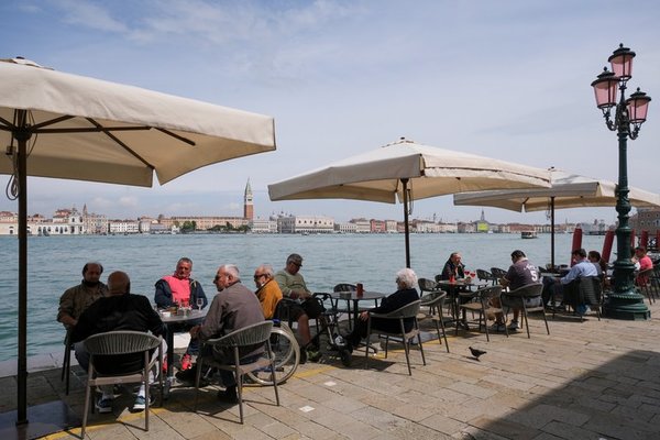 Europa levanta restricciones para salvar el turismo de verano | Ñanduti