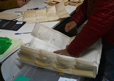 Chilenos votan por candidatos no alineados con partidos políticos - Mundo - ABC Color