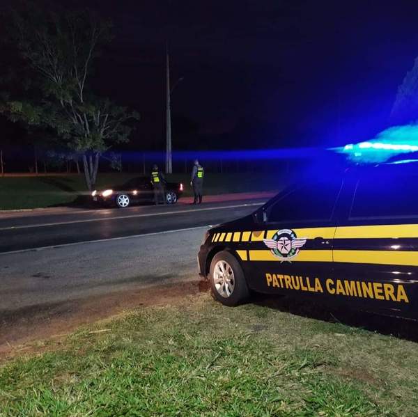 PATRULLA CAMINERA DEMORÓ A CASI 50 PERSONAS POR MANEJAR ALCOHOLIZADOS