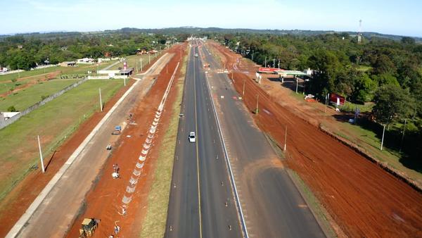 En Caaguazú avanzan obras que optimizarán la circulación vehicular y peatonal en la zona – Prensa 5