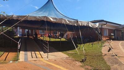Encarnación: Usan carpa de un circo como refugio de familias