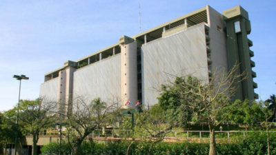 Bancos estatales con jugosos contratos de seguros médicos | El Independiente