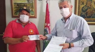 Municipalidad entregó aporte millonario al Cuerpo de Bomberos (rojos)