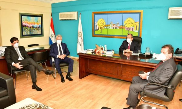 Fondos sociales: Finalmente EBY entrega datos a Contraloría