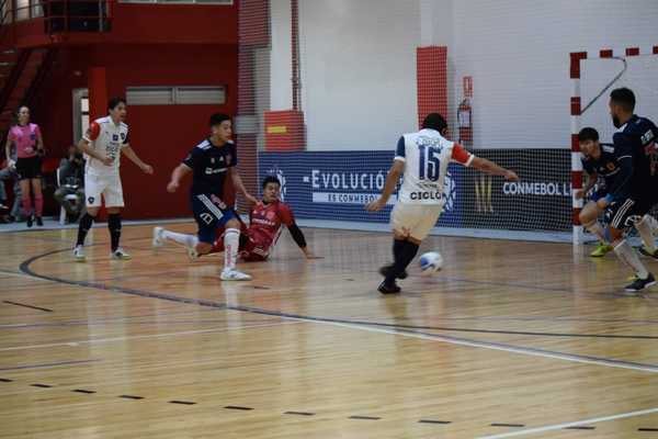 Libertadores de Futsal: Cerro Porteño goleó a Universidad de Chile en su segunda presentación - Megacadena — Últimas Noticias de Paraguay