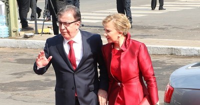 La Nación / Nicanor dijo no tener parientes en cargos públicos pero olvida extensa lista de adherentes