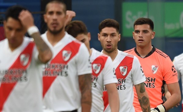 Incertidumbre total: River supera los 20 casos y queda sin jugadores para la Libertadores