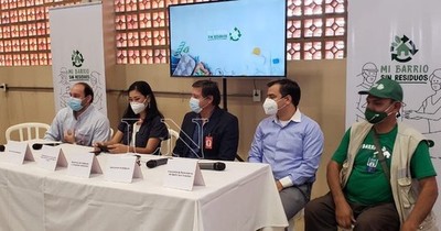 La Nación / Impulsan el reciclaje para generar barrios concientes