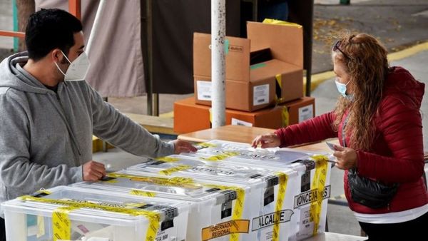 “Será un país distinto”: 5 claves para entender inéditos resultados en Chile