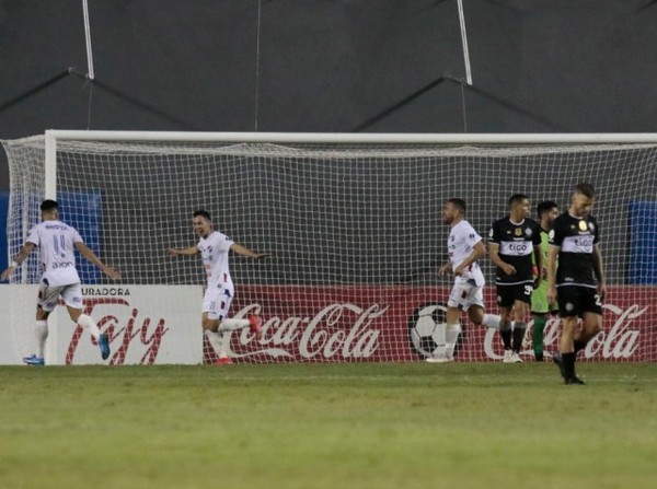 Nacional le gana a Olimpia y mantiene chances de campeonar | .::Agencia IP::.