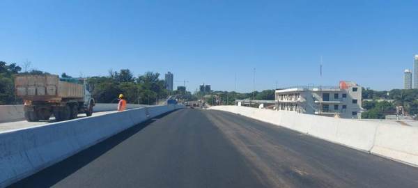 Concluyó pavimentación de una de las rampas de acceso al viaducto que se conectará a la Costanera Norte | .::Agencia IP::.