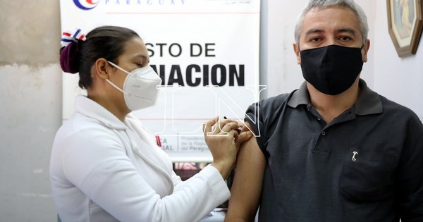La Nación / Derribando mitos sobre las vacunas contra la influenza