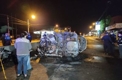 Accidente fatal: Muere joven tras chocar e incendiarse su auto en Fernando de la Mora