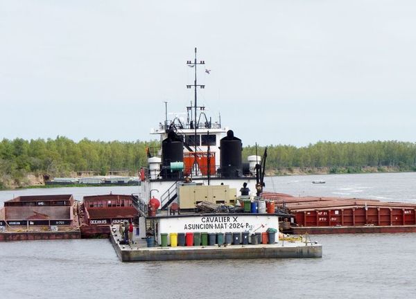 Crítica situación de navegabilidad de los ríos pone a prueba a sectores que transportan granos - Nacionales - ABC Color