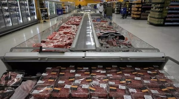 MUNDO | Argentina cierra por 30 días las exportaciones de carne para frenar inflación