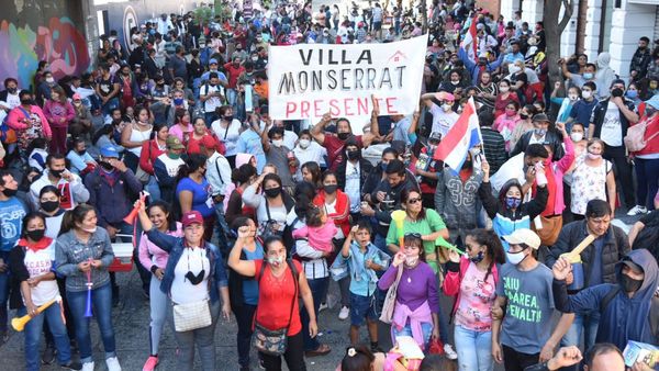 Organizaciones de sintechos se movilizan en Asunción