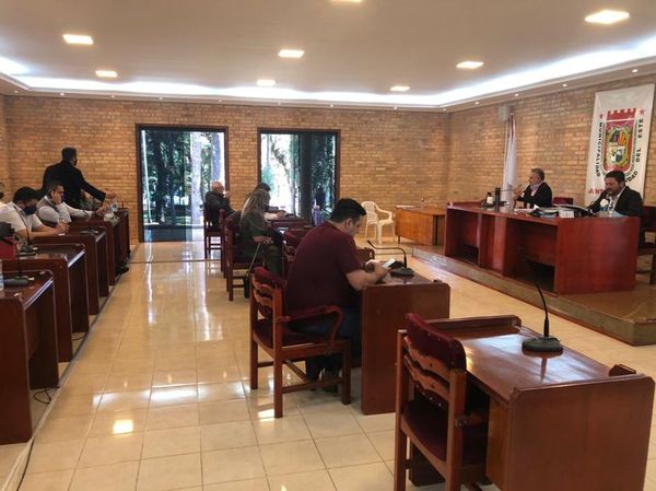 Autorizan licitación para compra de medicamentos en CDE - ABC en el Este - ABC Color