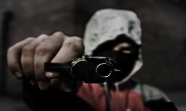 Motochorros despojan de casi Gs. 8 millones a cobrador