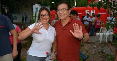 La Nación / La maquilladora que cobra G. 16 millones en Yacyretá