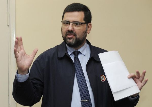 Vuelven a ratificar condena contra exministro Luis Alberto Riart - Nacionales - ABC Color