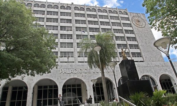 Justicia decidirá si Itaipú será o no auditada por Contraloría