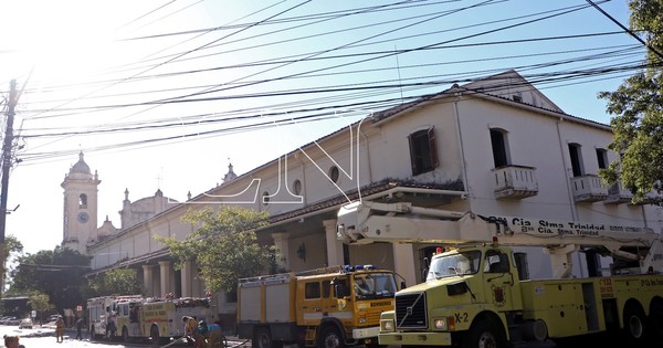 La Nación / Articulan acciones para rehabilitar la Catedral Metropolitana en la brevedad