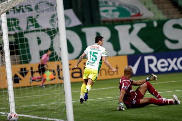 Defensa y Justicia derrota a un Palmeiras clasificado y con suplentes - Fútbol Internacional - ABC Color