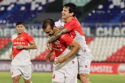 ¡River Plate tumba a Peñarol y sigue vivo en la Sudamericana!