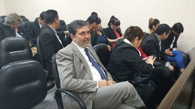 Corte ratifica penas a ex contralor y ex subcontralora por secretaria vip