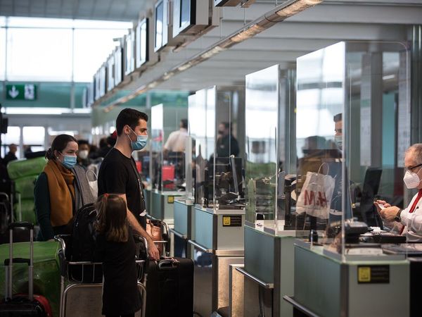 La Unión Europea acordó reabrir sus fronteras a los viajeros plenamente vacunados | Ñanduti