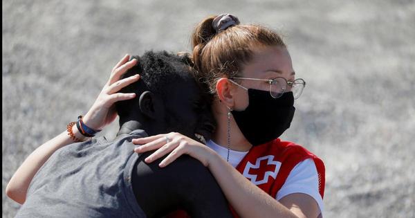 El abrazo más conmovedor en España que fue viral