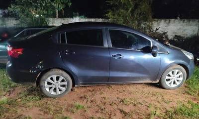 Roban vehículo a conductora de Bolt y lo recuperan horas después