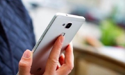 Un hombre logra desbloquear su “smartphone”… pero ¡con su dedo índice amputado!