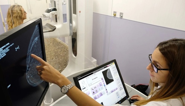 Estudio concluye que existe un tipo de cáncer de mama que podría ser curado y sin quimioterapia