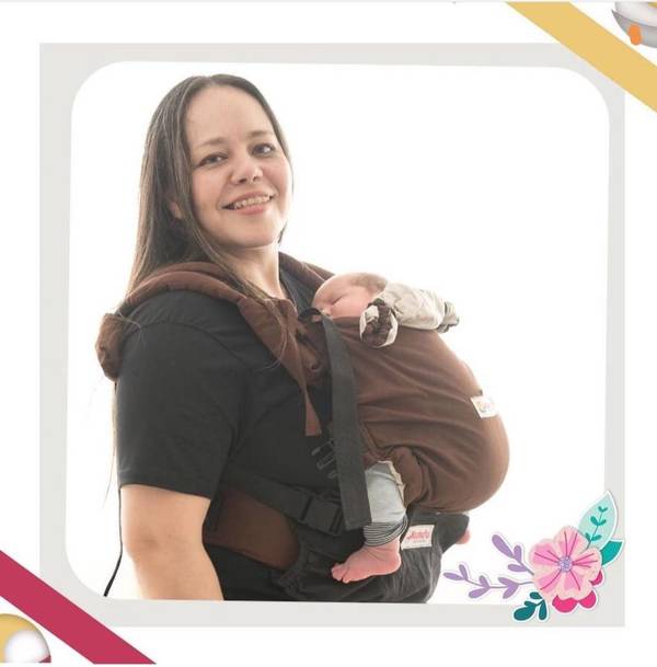 Madre y emprendedora paraguaya ideó portabebés ergonómicos adecuados para el Kunu’û