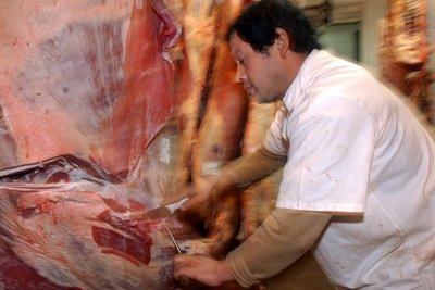 Tras el cierre de exportaciones de carne de Argentina, en Chile confían en remplazarla con la de Brasil y Paraguay | .::Agencia IP::.