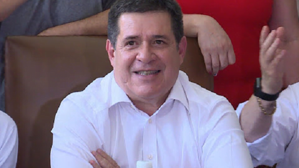 Tribunal de Brasil determina que Cartes no cometió ningún crimen - Noticiero Paraguay