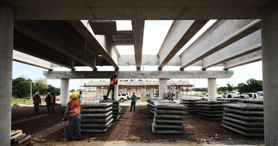 La Nación / Continuidad de las obras públicas depende de un crédito programático del BID