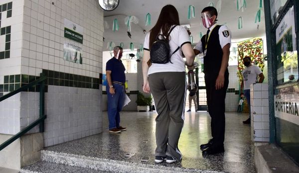 El 24% de los alumnos del país tiene clases en la modalidad presencial - Nacionales - ABC Color